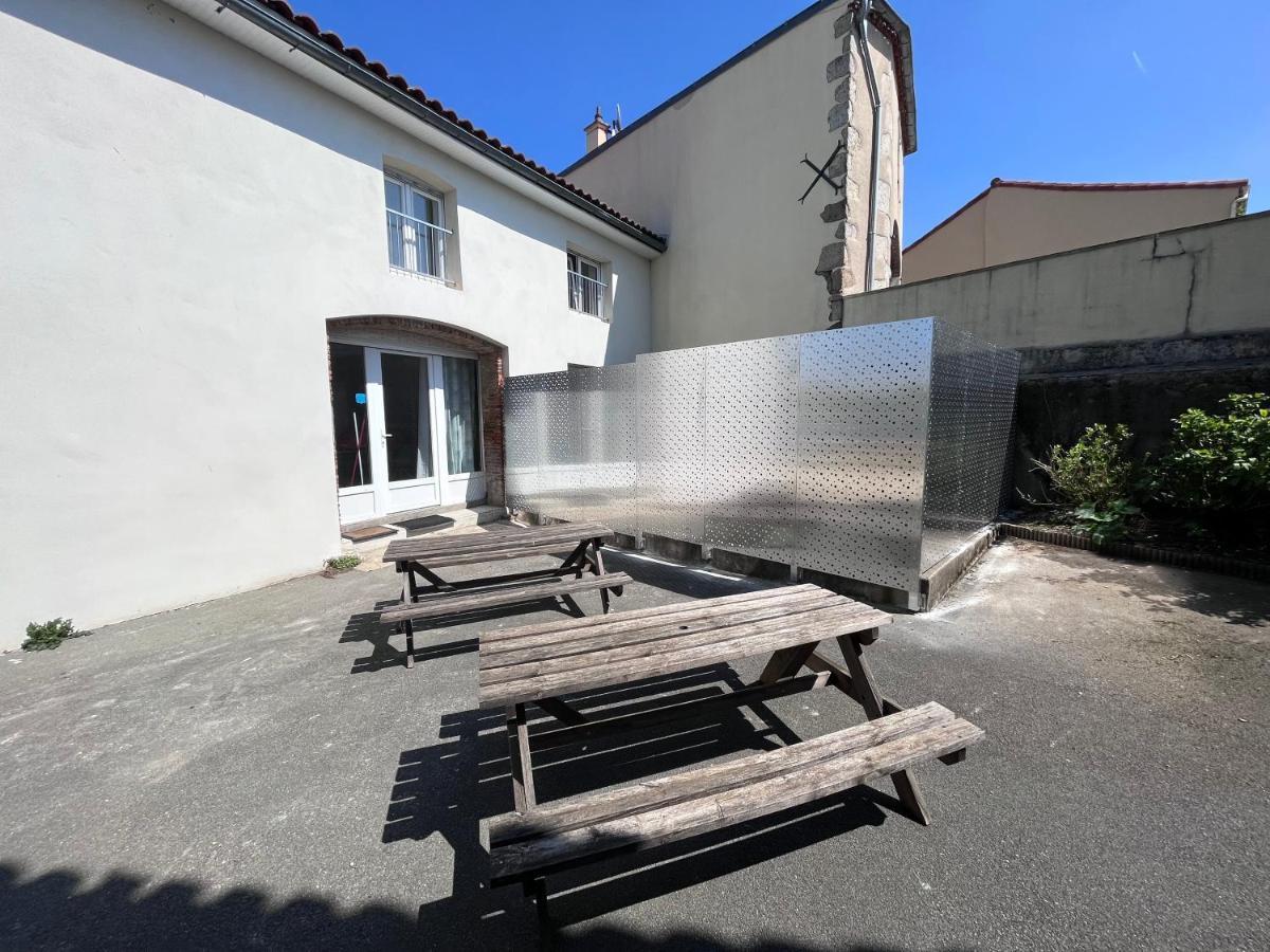 L'hostellerie de Sèvremont Saint-Michel-Mont-Mercure Esterno foto