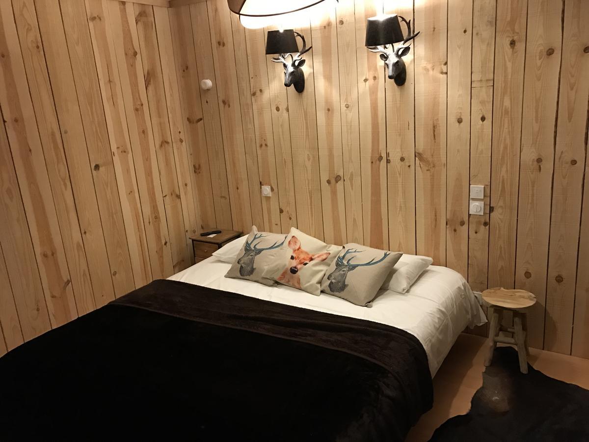 L'hostellerie de Sèvremont Saint-Michel-Mont-Mercure Esterno foto